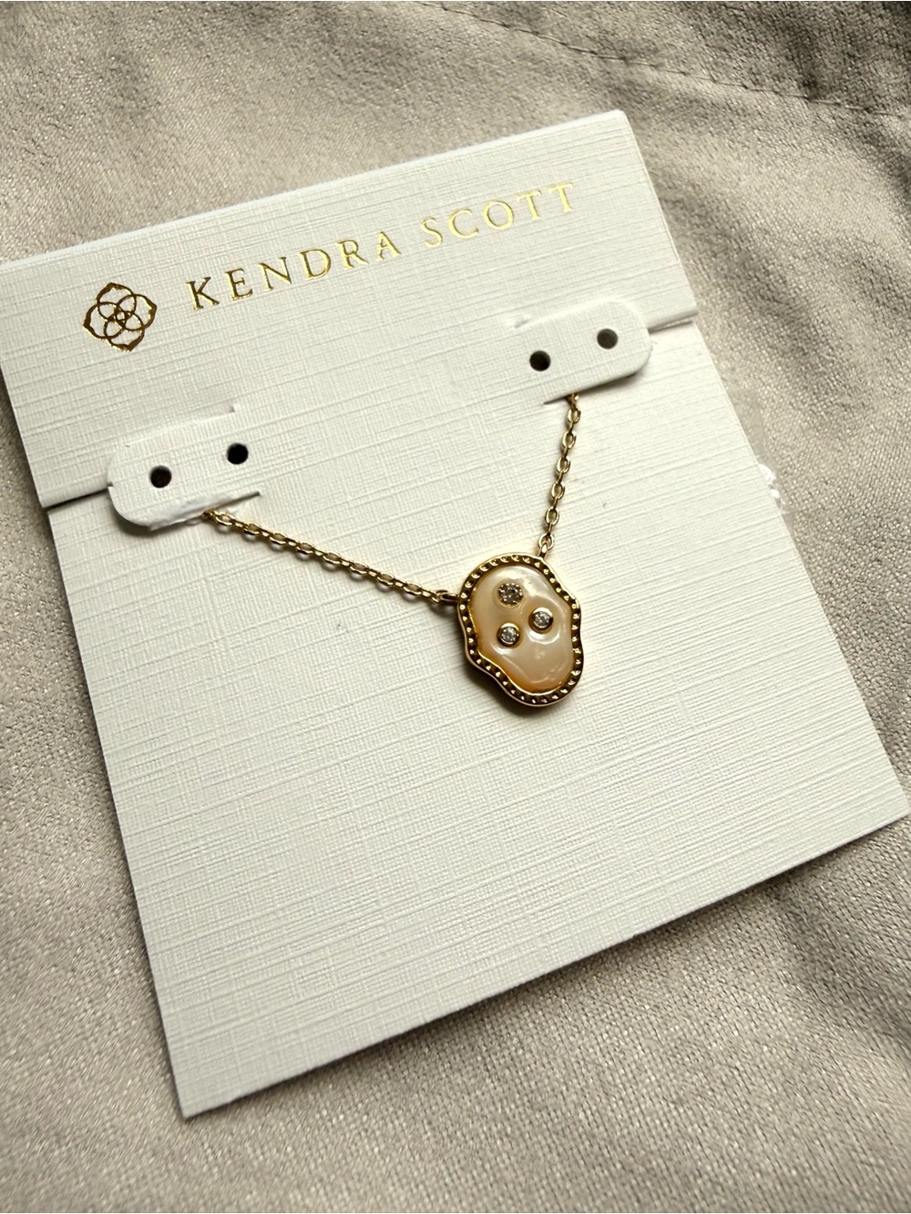 New Kendra Scott Skeleton Skull Short Pendant Necklace